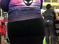 Thick Teen VPL in Black Sweats (Checkout Line)