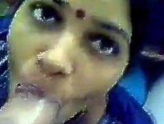 Hot Indian Aunty Suck Big Cock