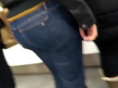 Bigg ass on tight jeans