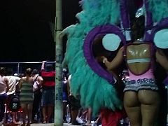 carnival ass in the crowd