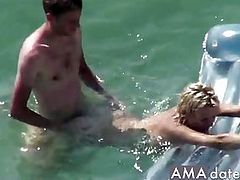 Sea side voyeur video with a couple
