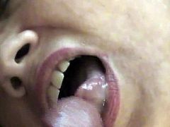 blowjob & cumshot in the mouth direct