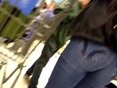 Candid jeans tight ass milf