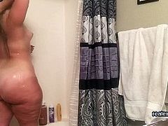 my Booty Wife Christine takes a shower