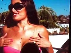Nikki Bella (piss+cum tribute) WWE #2