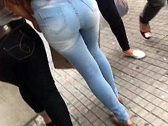 Cum on Ass Moreninha de Jeans 2