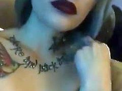 Tattoo Hottie and friend shows of their bodies on periscope