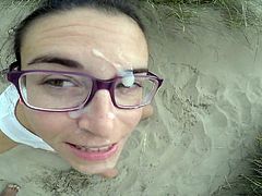 Blowjob & Awsome Facial On The Beach =D
