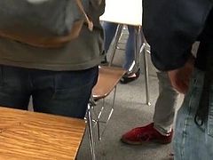 Hot ass in class again