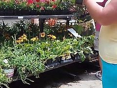 Bbw garden center 3