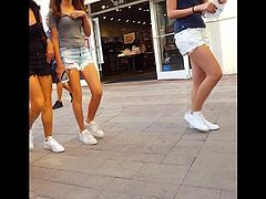 Candid voyeur gorgeous teen with sister shopping