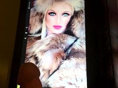 Instagram Fur Queen Tribute