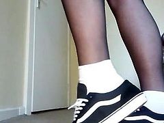 White ankle socks, black tights and vans