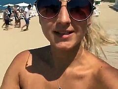 selfie at the beach2