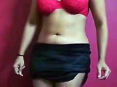 Desi Indian wife showing Navel power in bikini