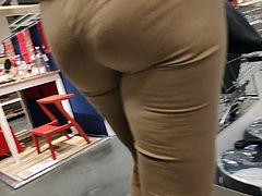 Big butts mature milfs in tight pants 3