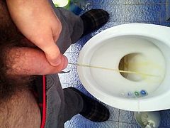 hairy dick pissing