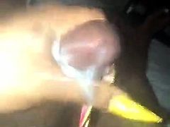 Ebony busts sticky nut