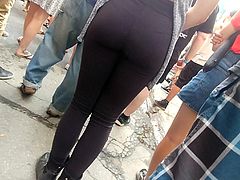 candid perfect ass in tight leggings see through