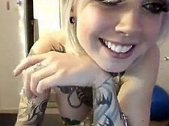 Tattoo girl nude cam video 3