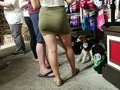 Sexy ass in mini skirt