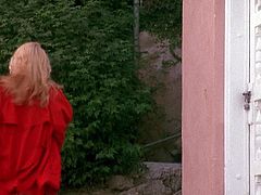 Drew Barrymore - ''Poison Ivy'' 03