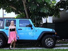 Hot blonde gets a Jeep as a present from her horny stud boss