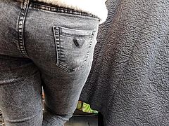Nice ass girls in tight jeans