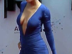 Meagan Good HOT CLEAVAGE !!!