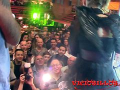 Violeta Cruz erotic show with guy from public Salon erotico de Barcelona 2016
