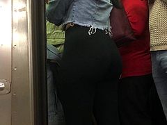 Bubble Butt Teen Spandex in Subway