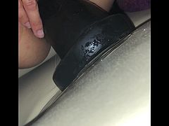 MYhotMILFgf take a XXL-ride