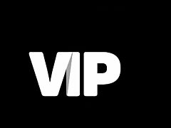 VIP4K. El agente de prestamo organiza el casting