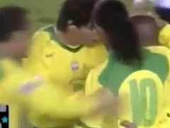 Check out this amazing compilation of Roberto Carlos's goals ...