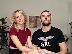 Real amateur girlfriend fingering masturbation