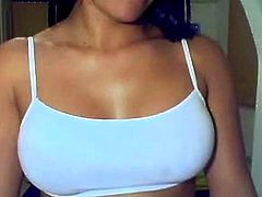 big boob latina cam