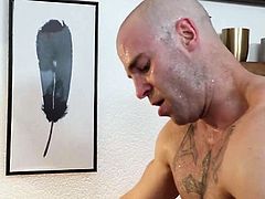 Amateur weird jock enjoys stepbro anal