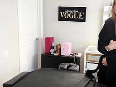 naughty massage with sexy bbc bodybuilder making hubby film