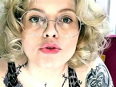 Miss Marilyn aka missmarilynxx OnlyFans - Silent Orgasm