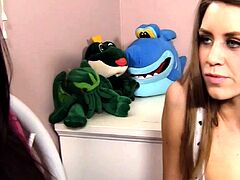 Fucking Lesbian Sluts