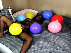 balloon girls