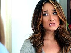 Kinky Patient Gets Nurse To Join