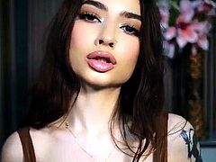 Goddess Ellyah - Spit Addiction (Lag fixed)