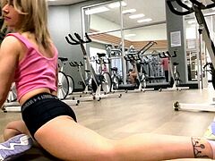 hot amateur blonde close up masturbation HD